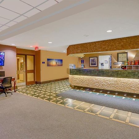 Days Inn By Wyndham Niagara Falls Lundys Lane Exteriér fotografie