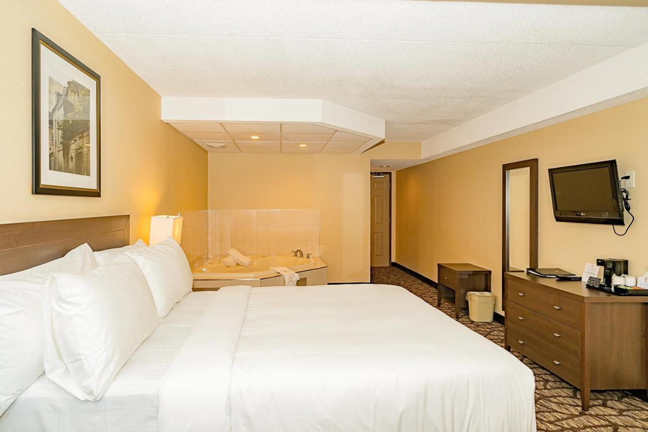 Days Inn By Wyndham Niagara Falls Lundys Lane Exteriér fotografie